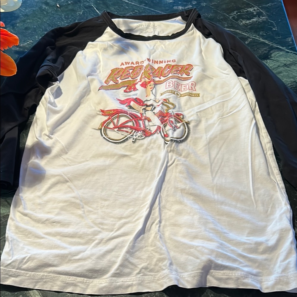 Raglan Shirt with Graphic Print